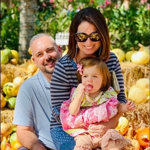 Meet your Posher, Holly